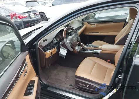 2016 Lexus Es 350 from USA, damaged, VIN 58ABK1GG1GU003928